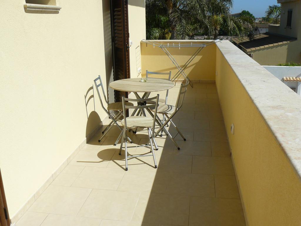 Oasi Tortuga Residence Piscina E Barbecue H24 Mazara del Vallo Kültér fotó