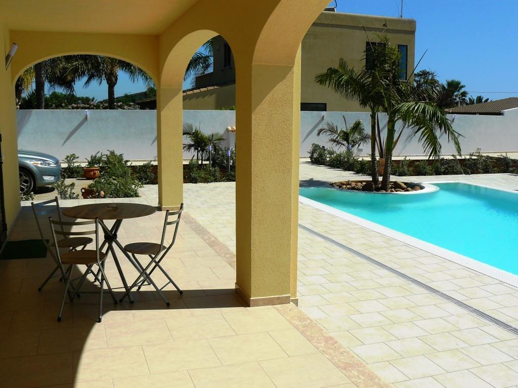 Oasi Tortuga Residence Piscina E Barbecue H24 Mazara del Vallo Kültér fotó