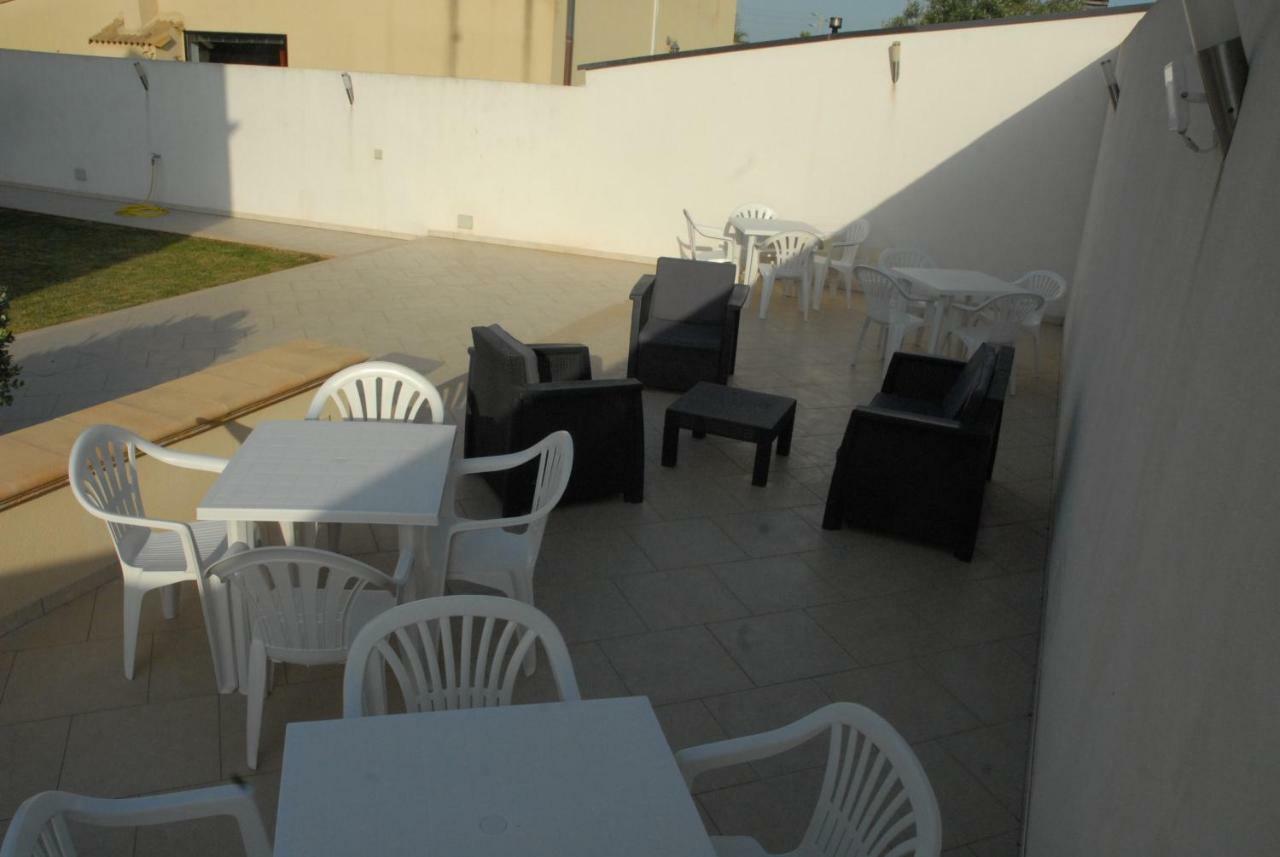 Oasi Tortuga Residence Piscina E Barbecue H24 Mazara del Vallo Kültér fotó