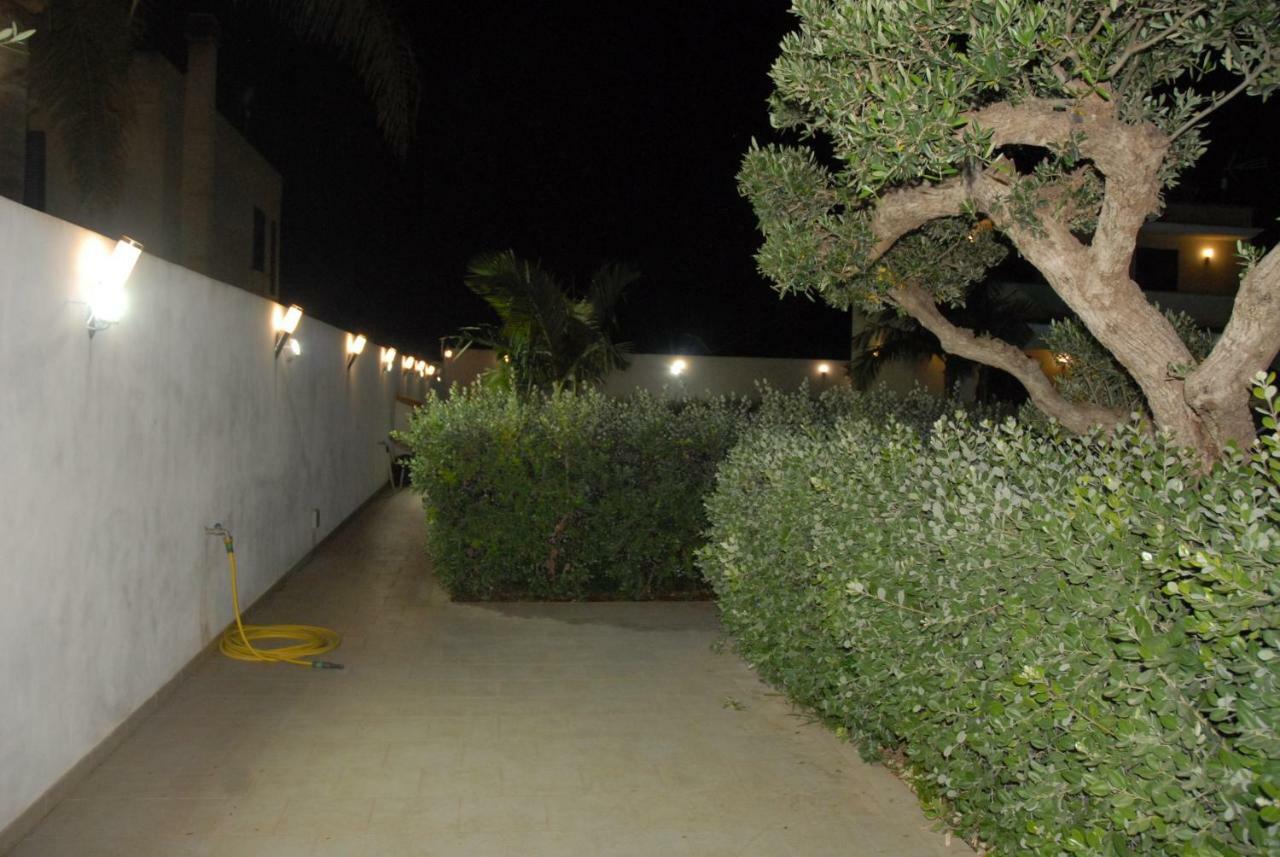 Oasi Tortuga Residence Piscina E Barbecue H24 Mazara del Vallo Kültér fotó