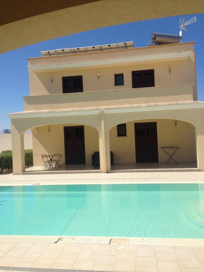 Oasi Tortuga Residence Piscina E Barbecue H24 Mazara del Vallo Kültér fotó